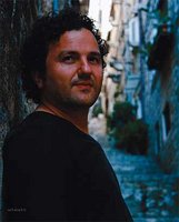 Akim El Sikameya. Chanteur : « Se libérer sans perdre son âme »