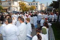 Grève dans le secteur de la santé : Les médecins attendent des solutions concrètes