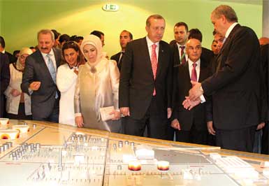 أردوغان ينهي زيارته للجزائر بتدشين مصنع الفولاذ بوهران شراكة جزائرية - تركية واعدة