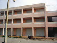 100 locaux par commune : Les menaces du P/APC