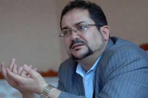 Abdelmadjid Menacera élu président du Front du Changement Clôture des travaux de son congrès constitutif