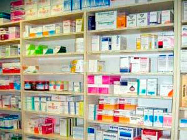 مواطنو بسكرة يعانون من غياب المناوبة الليلية للصيادلة طالبوا الجهات الوصية بالتدخل..