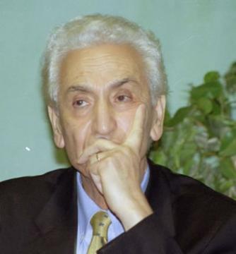 «Le FFS participera aux législatives» UNE SOURCE PROCHE DU PRESIDENT DU PARTI L'AFFIRME