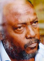 Lyonel Trouillot. Romancier haïtien :  « J'écris ce qui m'habite »