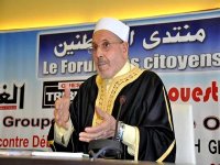 Les mosquées se sont opposées aux tentatives de déstabilisation du pays (ministre)