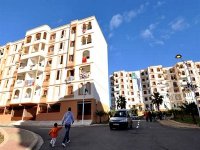 Accorder davantage d'importance aux espaces urbains des nouvelles cités (Ministre)