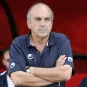 شباب قسنطينة: دراق يمنح موافقته وآلان ميشال الاقرب لقيادة العارضة الفنية