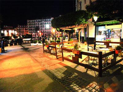 Alger réapprend à vivre la nuit Dix jours après le début de l'opération visant à ressusciter la vie nocturne dans la capitale