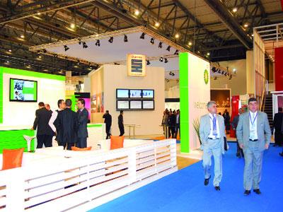 Formation et innovation dans le secteur de l'énergie au menu Une mission commerciale britannique dans le secteur énergétique à Hassi Messaoud