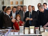 Coup d'envoi à Alger du Festival international de la littérature et du livre jeunesse