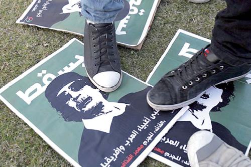 كتائب جديدة من الجيش الليبي تعلن انضمامها إلى المتظاهرين