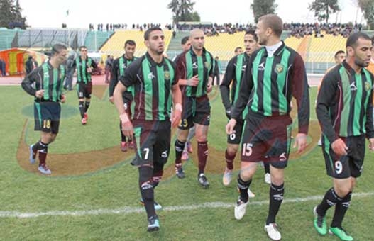 شباب قسنطينة خزار: “لست راضيا عن الأداء أمام عين تموشنت”