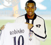 A l'étranger Milan AC/ Robinho vers Santos '