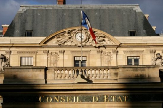 Le Ministère de la Défense Français appelé à rendre public les rapports sur les essais nucléaires en Algérie Le Conseil d'Etat Français a rejeté son recours contre la décision du tribunal de Paris