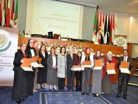 L'OFA honore les lauréats en sciences et technologie et octroie des bourses d'étude