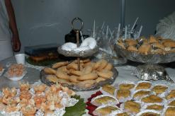 الحلويات التقليدية مصدر دخل الماكثات بالبيت في قسنطينة