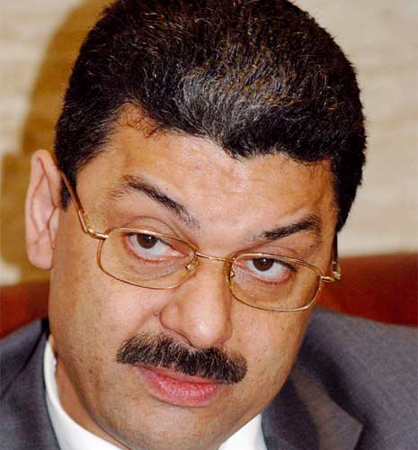 Le gouvernement algérien veut mettre la pression sur les concessionnaires