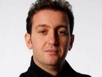 Aïn Defla : le chanteur cheb Akil inhumé au cimetière de Khémis Miliana