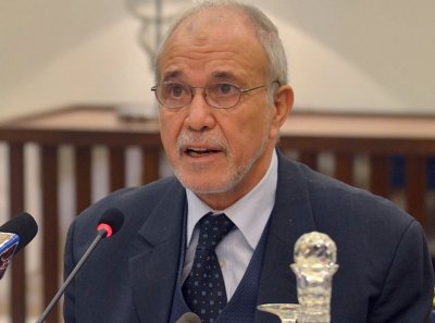 Le ministre Mohamed Charfi en visite à Sétif