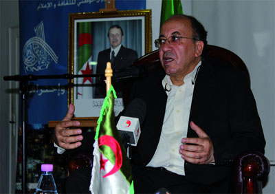 Cheb Khaled et Assi Helani à «Thamogadi»