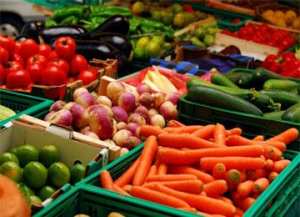 إلتهاب أسعار المواد الغذائية قبل شهر رمضان بعين تموشنت