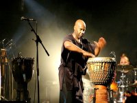 Feliv : Concert de Guem à Alger, la mélodie des percussions