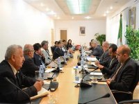 Coordonner les efforts des professionnels pour un meilleur accueil du touriste (ministre)