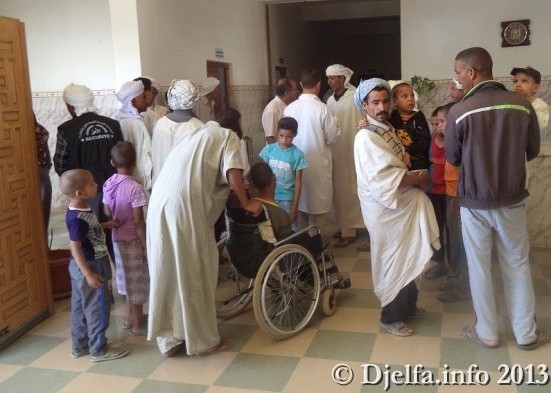 القافلة الطبية التحسيسية لجمعية ممارسي الصحة بالجلفة تحط رحالها بسد الرحال تضمنت مسابقة في جمع العقارب وعرض مسرحي لأطفال المنطقة