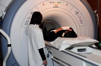 Le cancer fera rage dans les prochaines années 300 CAS PAR AN POUR 100.000 HABITANTS EN ALGERIE