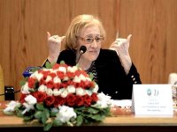 L'Algérie est entourée de dangers extérieurs (Mme Bitat)