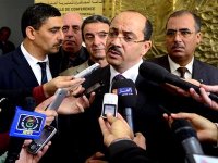 La révision de la loi sur les activités commerciales s'inscrit dans le cadre du renforcement du rôle de l'Etat (Benbada)