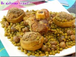 Cœurs d'artichauts farcis et petit pois en ragout