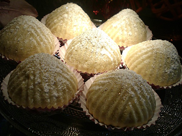 MAAMOULS GATEAUX ORIENTAUX FOURRÉS AUX DATTES