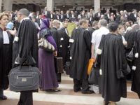 Projet de loi portant organisation de LA profession d'avocat en débat à l'APN La guerre des coulisses a commencé