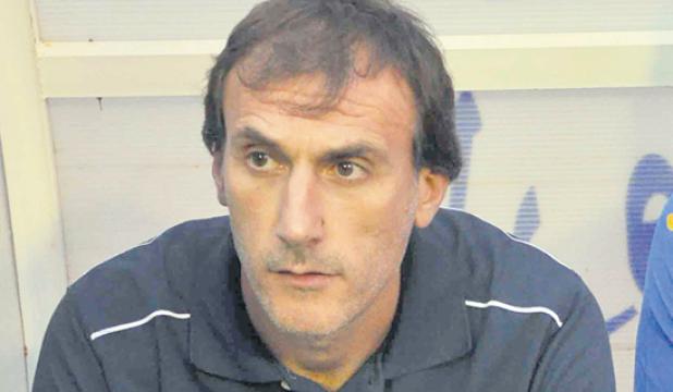 جاهل يتفق مع جباري وبوعيشة مقترح سوليناس في أحسن رواق لتدريب مولودية وهران