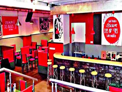 «L'escalier des artistes», les premières marches vers la scène Un café-théâtre à Alger où la restauration se conjugue avec culture