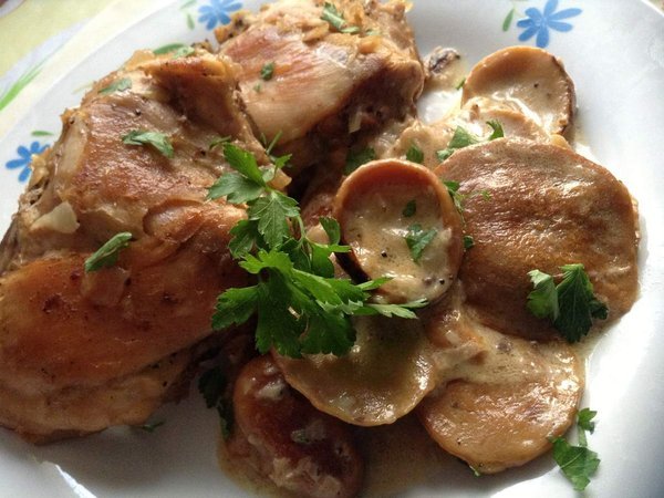 Poulet aux cêpes