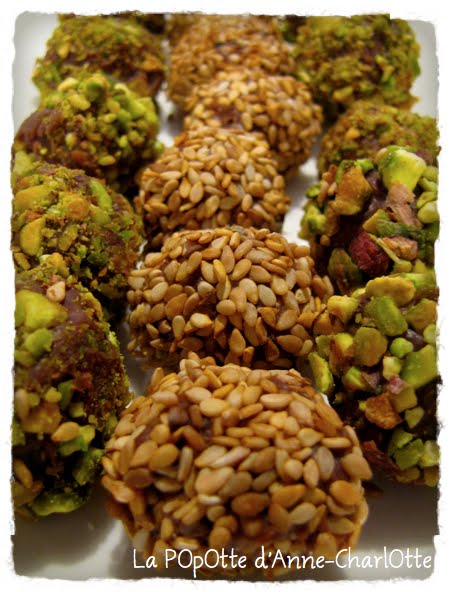 Chocolat aux pistaches et grains de sésames