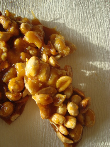 Nougatines aux Cacahuètes caramélisées