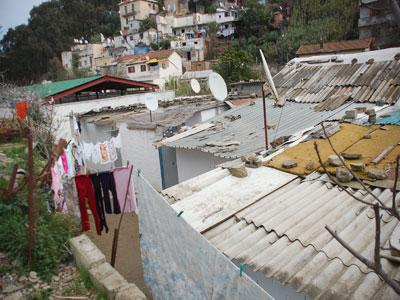 Constantine - Cité de frères Abbes:  Deux bidonvilles réinvestis