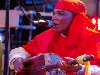 Hasna El Becharia sur les scènes musicales canadiennes courant juillet