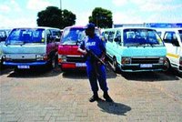 Ils sont tenus  à  l'écart du mondial :  Les chauffeurs de minibus privés sont en colère