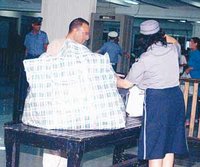 2 militaires arrêtés et 17 douaniers entendus : Du matériel de télécommunication importé par fret retrouvé chez des terroristes