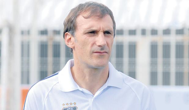 سوليناس على رأس العارضة الفنية لمولودية وهران سيعمل إلى جانبه مساعدان إيطاليان