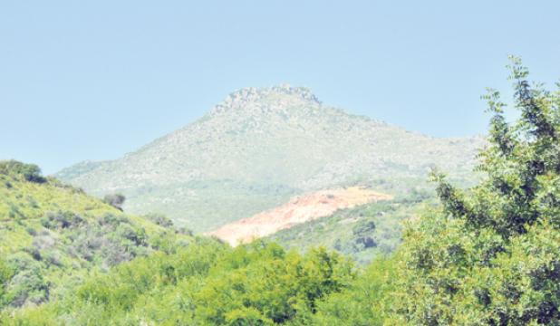 الجيش الفرنسي أباد بالغاز عائلات بكاملها في مغارة “ثفراوث”