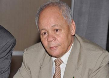 160 نائب يزكّون محمد لبيض رئيسا لكتلة الأفلان 