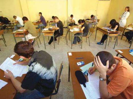 «Les exclus pourront refaire l'année» Tricherie au bac