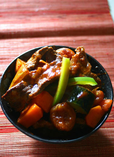 Tajine de bœuf aux abricots secs