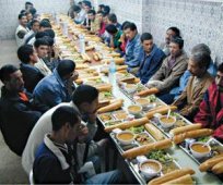 تخصيص 16 مليار سنتيم و فتح 07 مطاعم لإفطار المعوزين في رمضان بغليزان