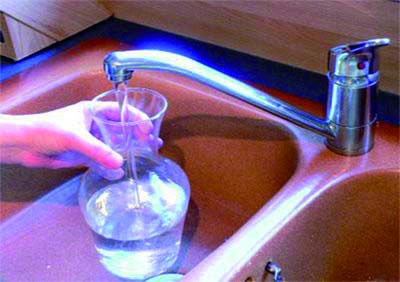 Les citoyens en colère contre le département des ressources en eau